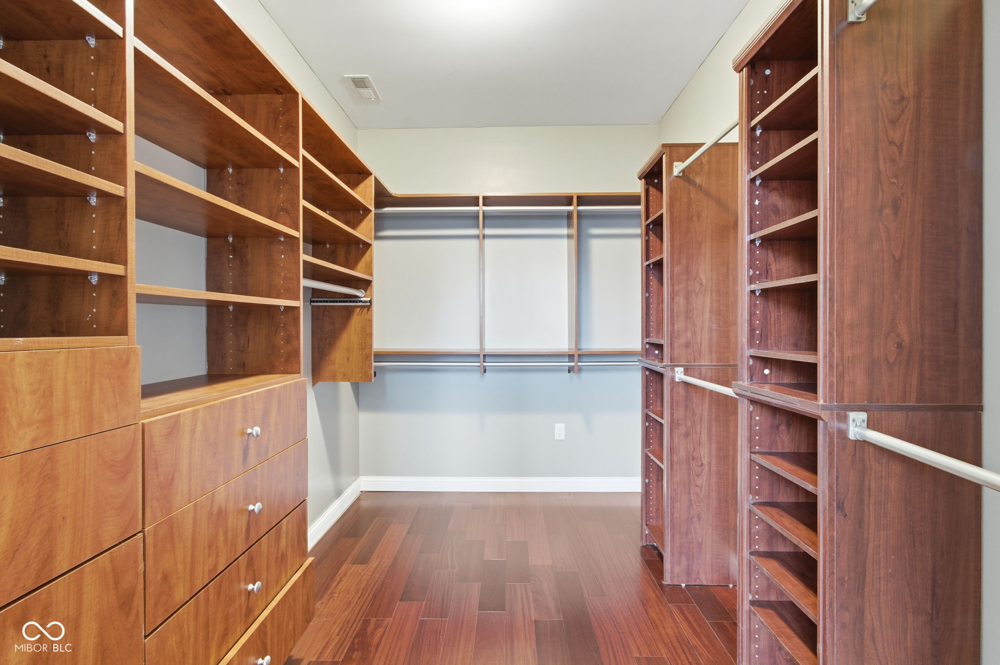 141 South Meridian Street, Unit 501 Indianapolis, IN 46225 - Photo 43 of 46