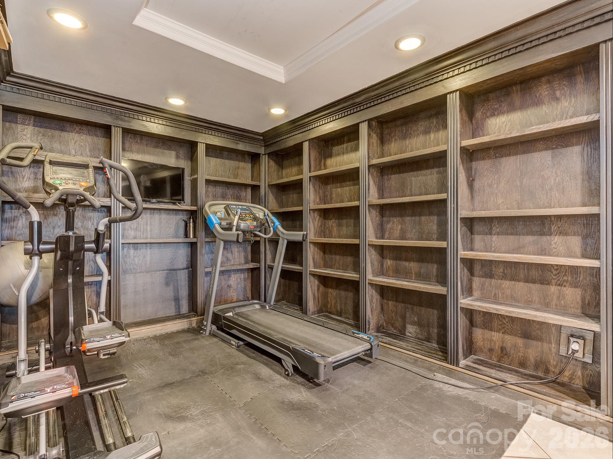 8723 Crestview Road Waxhaw, NC 28173 - Photo 25 of 33 a view of room with gym equipment