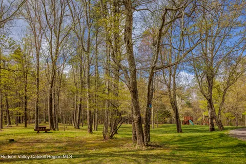 $1,195,000 | 115 Bellwood Lane, Saugerties, NY 12477