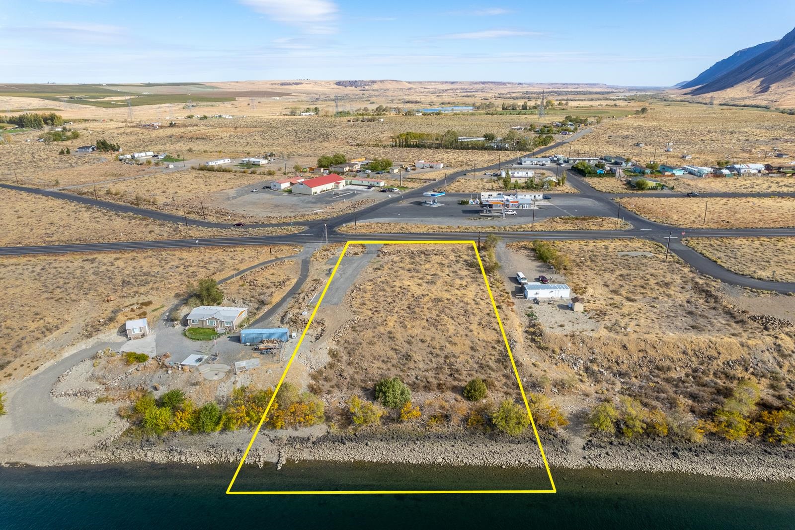 18012 Highway 243 Beverly, WA 99321 - Photo 2 of 9