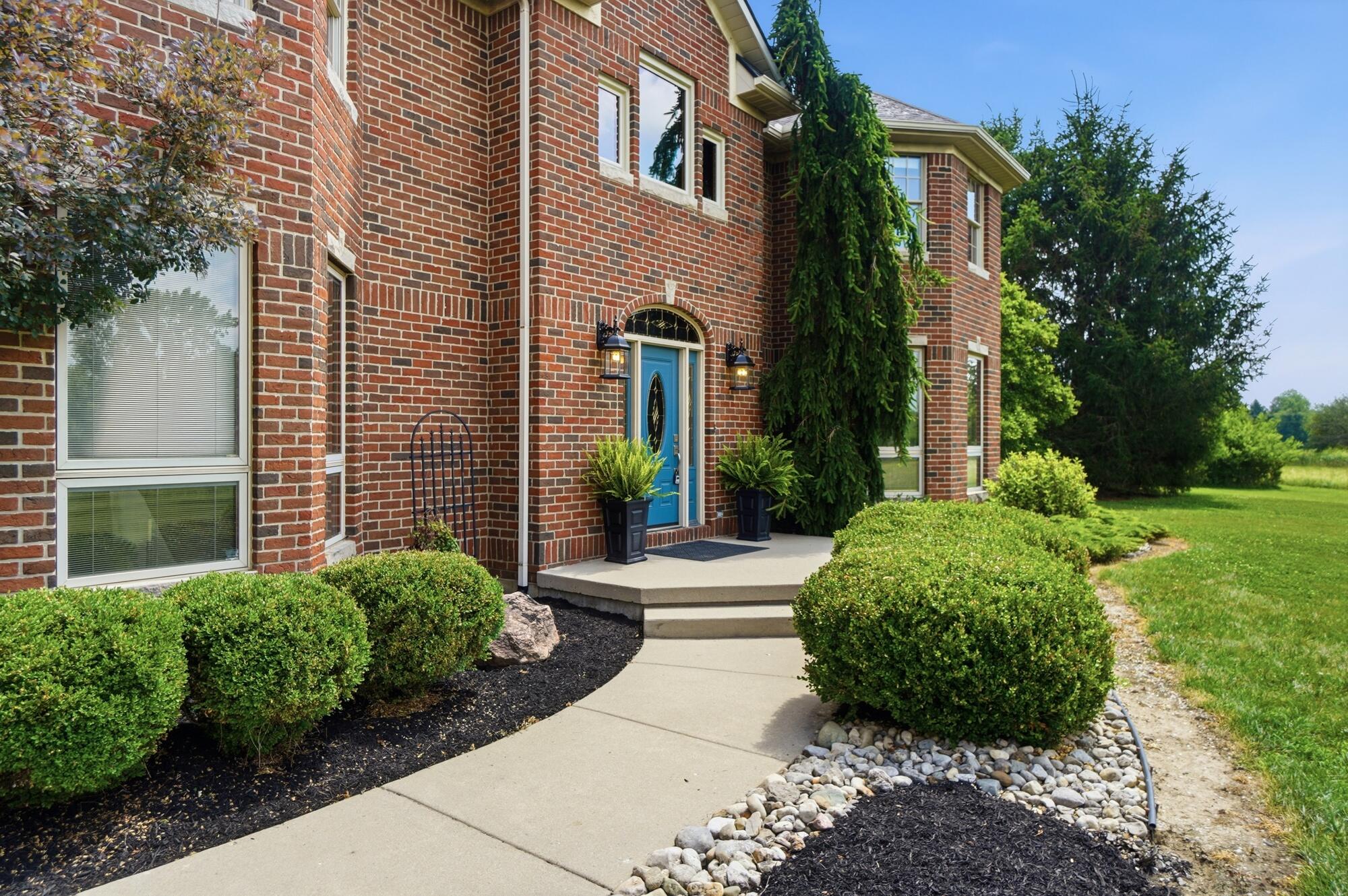 7875 Staley Road New Carlisle, OH 45344 - Photo 10 of 93 012