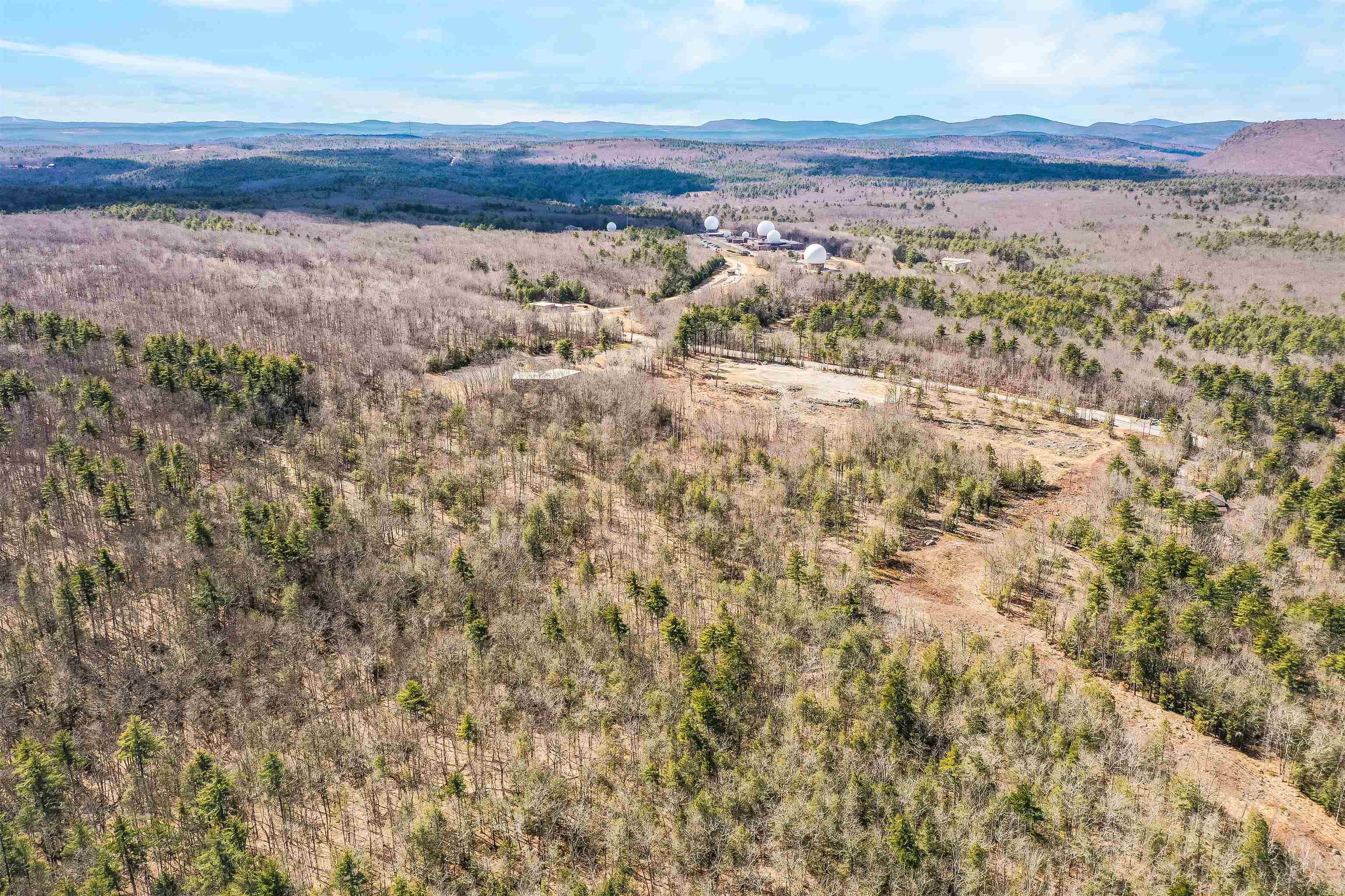 15-32-1-4 Chestnut Hill Road New Boston, NH 03070 - Photo 6 of 25