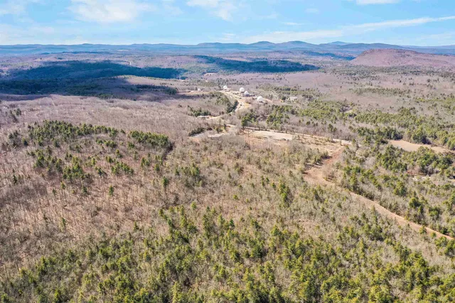 $1,100,000 | 15-32-1-4 Chestnut Hill Road, New Boston, NH 03070