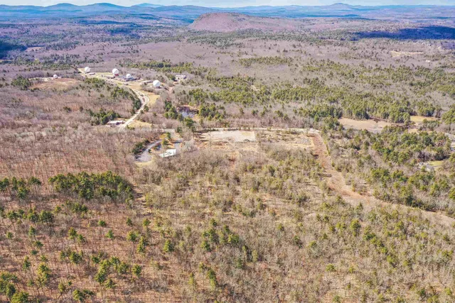 $1,100,000 | 15-32-1-4 Chestnut Hill Road, New Boston, NH 03070