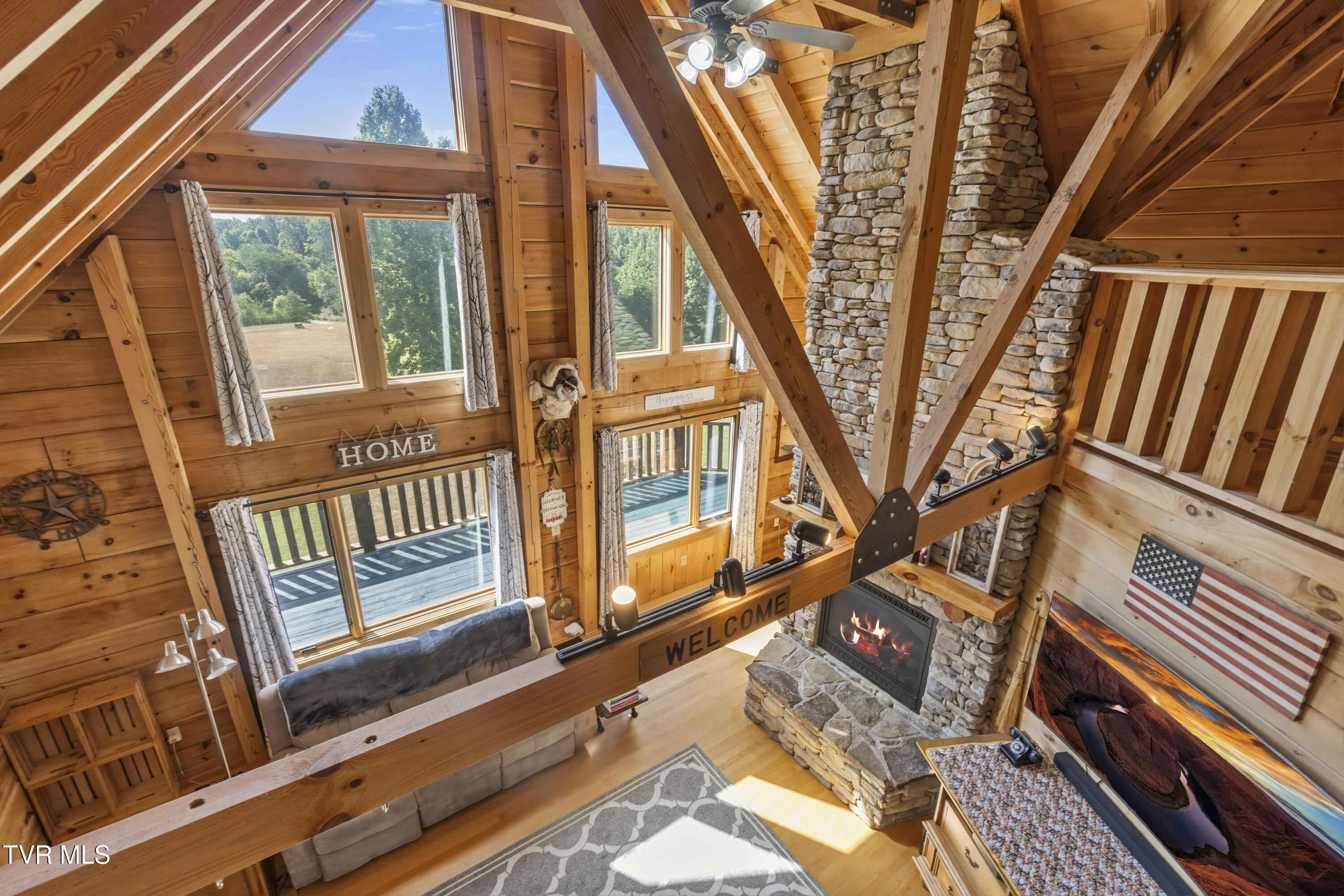 1600 Red Hill Road Greeneville, TN 37743 - Photo 35 of 73 Johnson balcony DSC05977