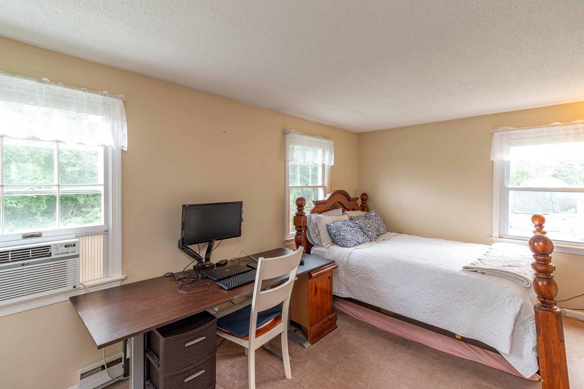 67 R Tsienneto Road Derry, NH 03038 - Photo 19 of 28