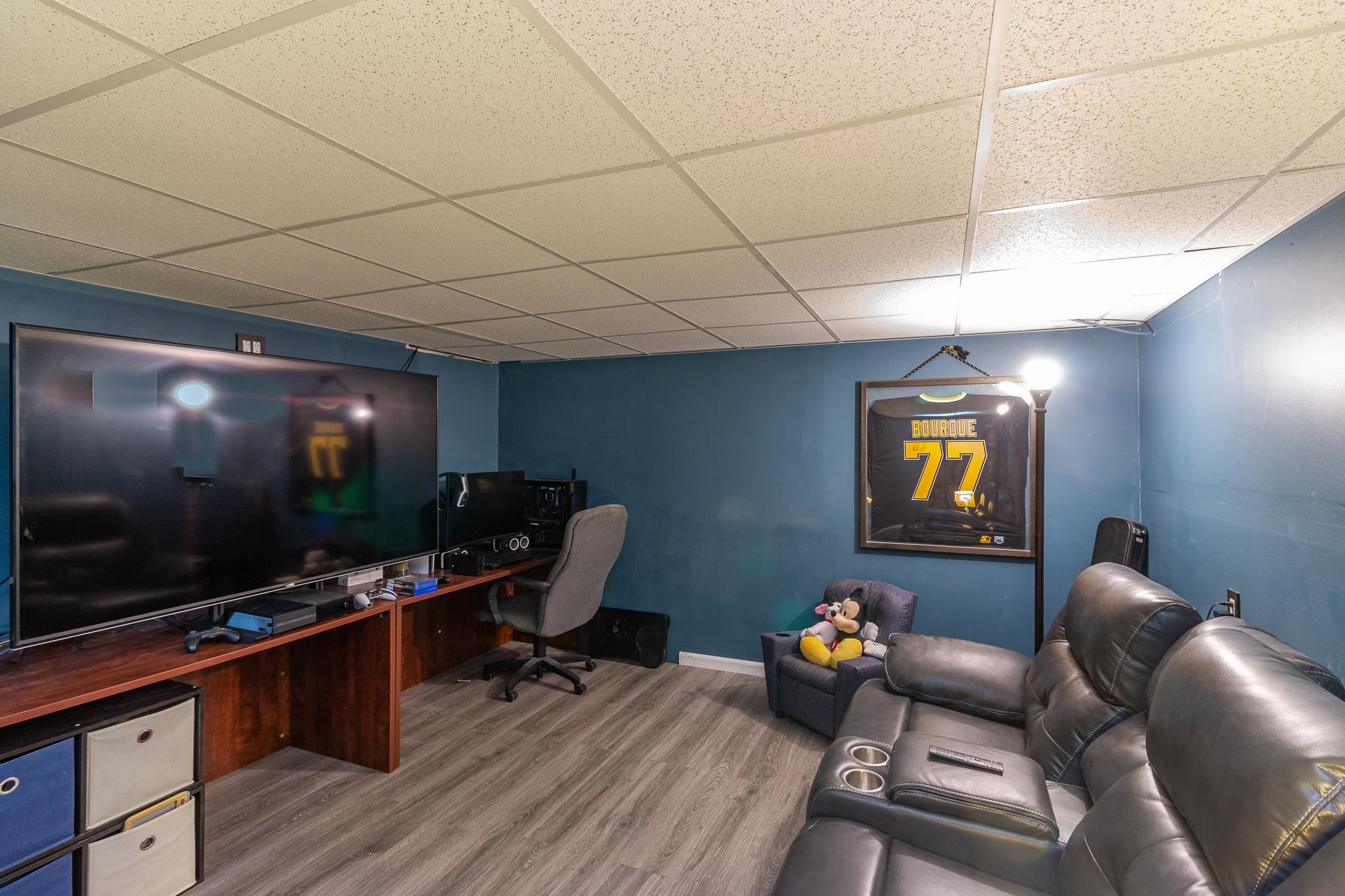 67 R Tsienneto Road Derry, NH 03038 - Photo 22 of 28