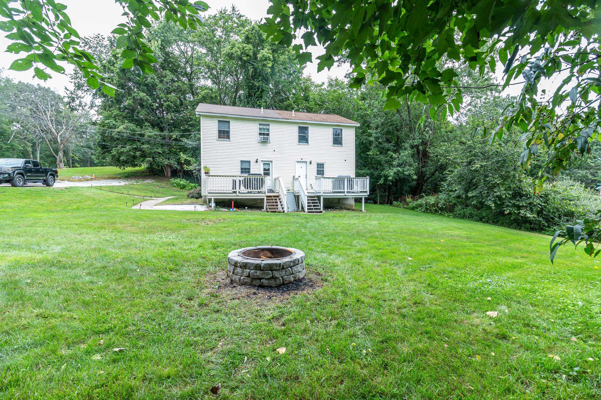 67 R Tsienneto Road Derry, NH 03038 - Photo 24 of 28