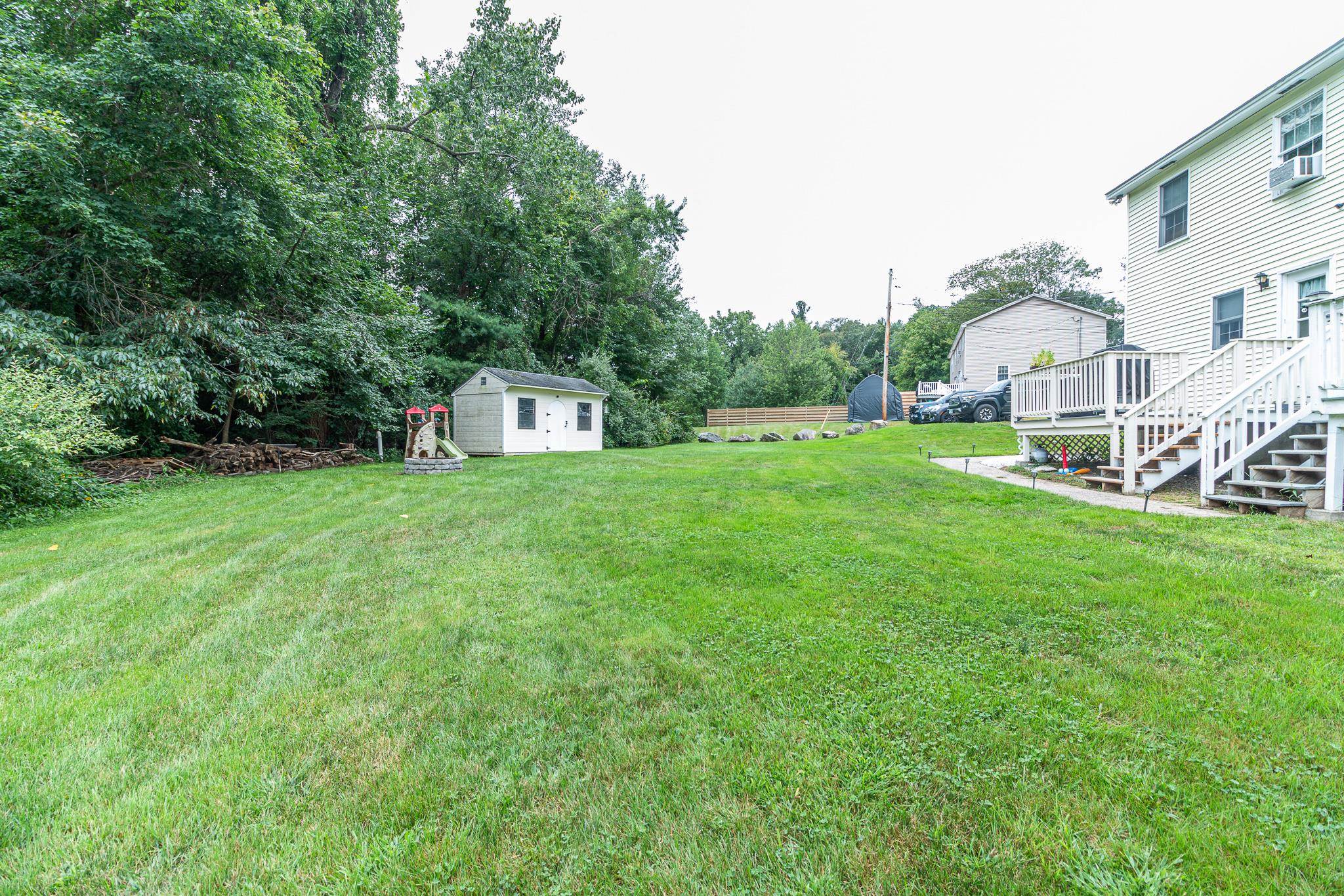 67 R Tsienneto Road Derry, NH 03038 - Photo 25 of 28