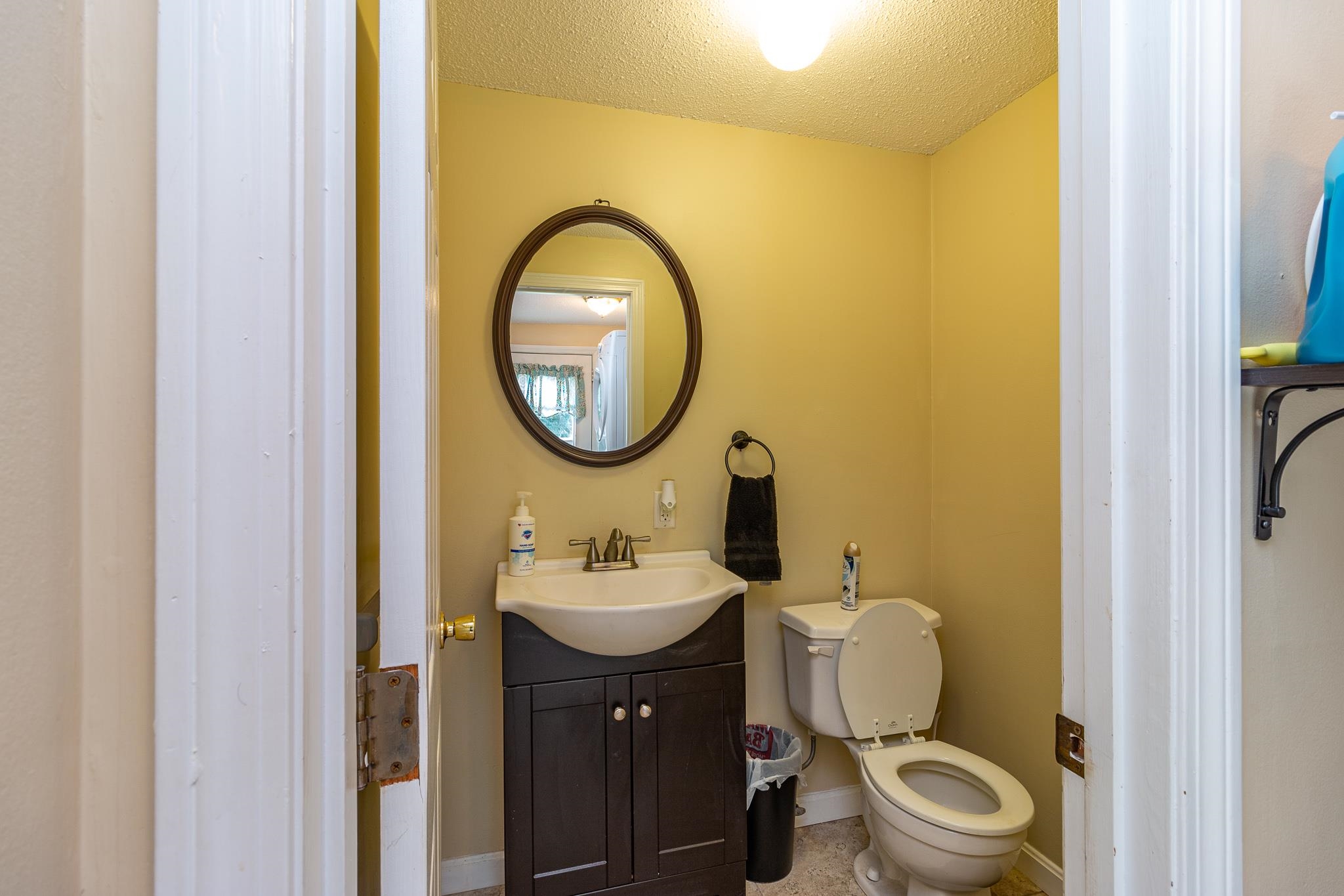 67 R Tsienneto Road Derry, NH 03038 - Photo 10 of 28