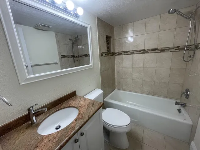 $2,900 | 1361 Snell Isle Boulevard Northeast, Unit 6, St. Petersburg, FL 33704