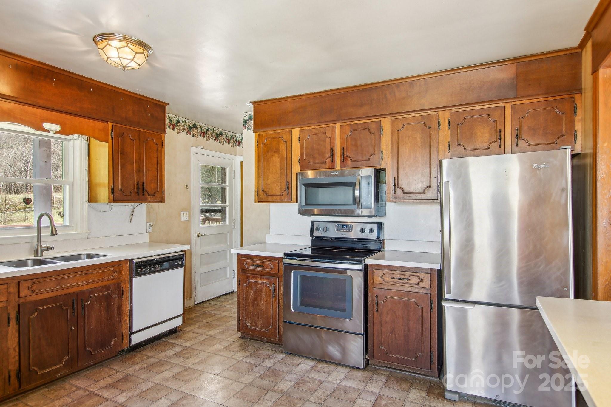 5133 Dutch Cove Road Canton, NC 28716 - Photo 10 of 43