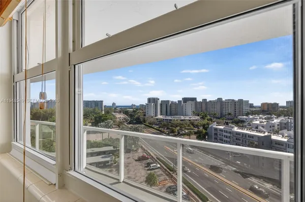 $224,900 | 2731 Northeast 14th Street, Unit 1019, Pompano Beach, FL 33062