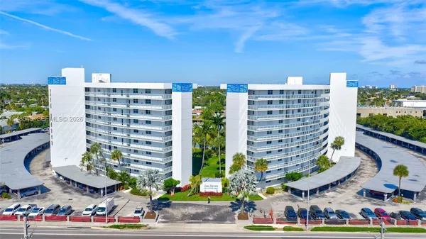 $224,900 | 2731 Northeast 14th Street, Unit 1019, Pompano Beach, FL 33062