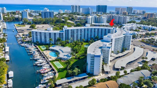 $224,900 | 2731 Northeast 14th Street, Unit 1019, Pompano Beach, FL 33062