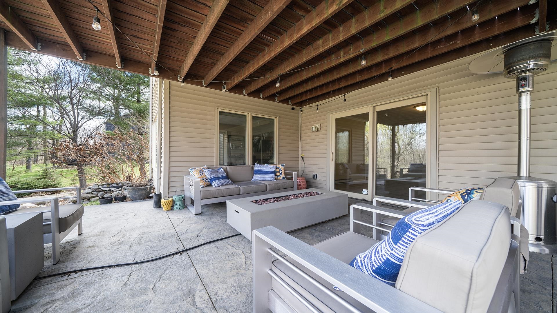 7676 Forest Way Roscoe, IL 61073 - Photo 51 of 56 a view of living room and patio