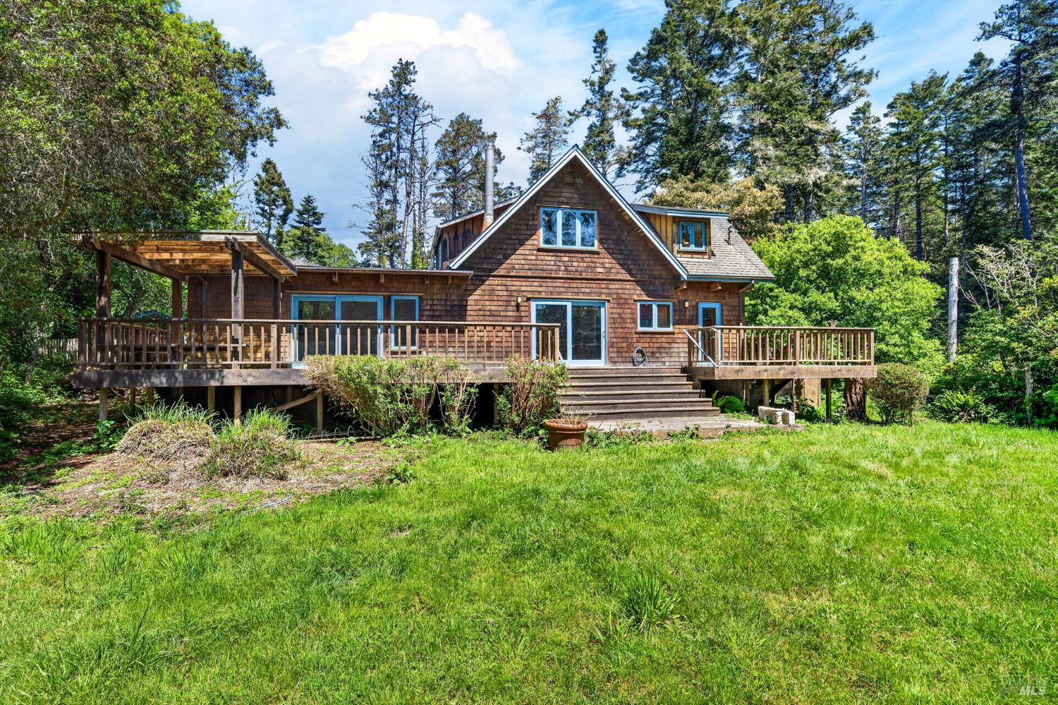 10390 Hills Road Mendocino, CA 95460 - Photo 41 of 43