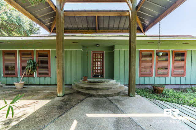 9119 Mosley Road Fairhope, AL 36532 - Photo 14 of 41 Front Entrance