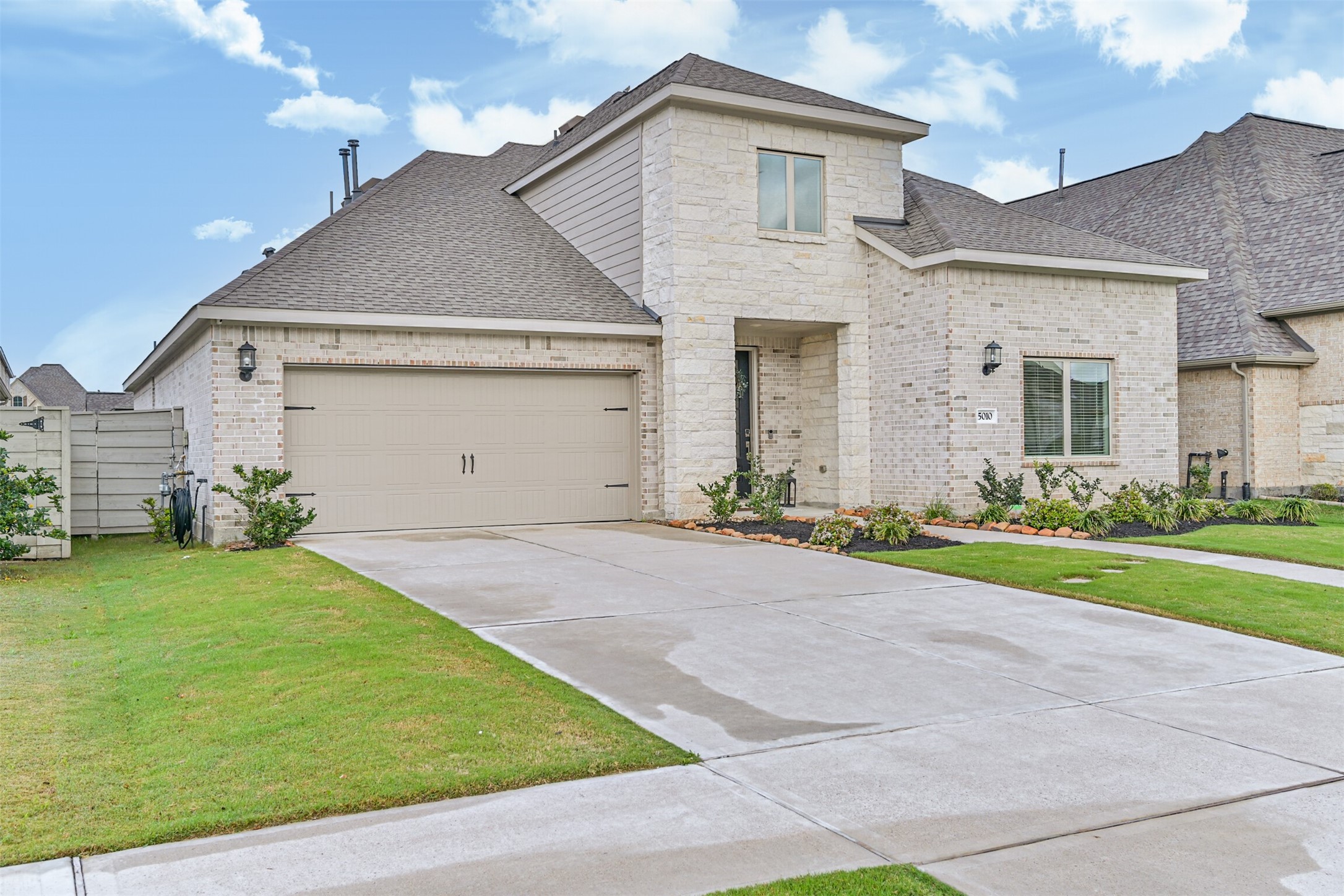 5010 Walnut Grv Lane Manvel, TX 77578 - Photo 2 of 46