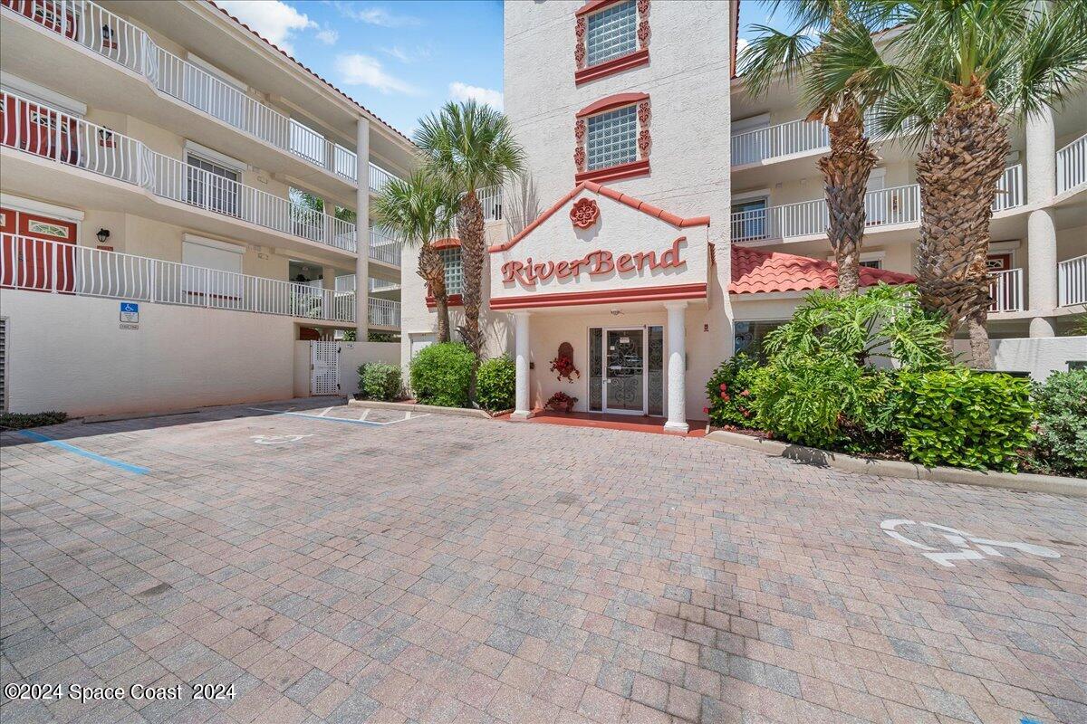 3360 South Atlantic Ave Unit 105  