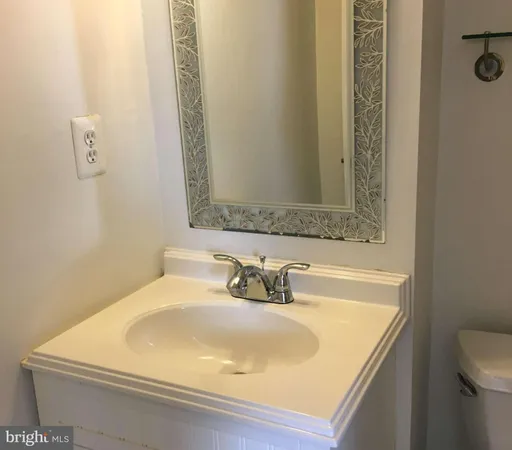 $2,500 | 8014 Lakecrest Drive, Greenbelt, MD 20770