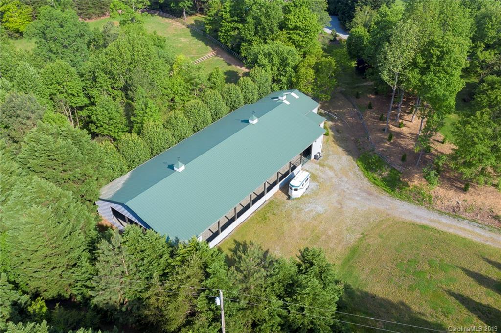 1790 Red Fox Road Tryon, NC 28782 - Photo 38 of 40 an aerial view of a garden