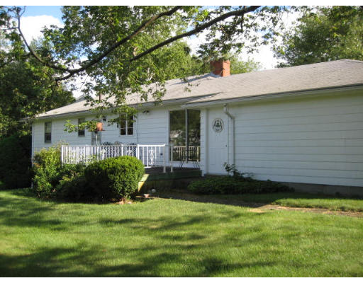 41 Louise Road Braintree, MA 02184 - Photo 2 of 14 Gallery Image 2