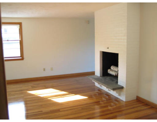 41 Louise Road Braintree, MA 02184 - Photo 6 of 14 Gallery Image 6