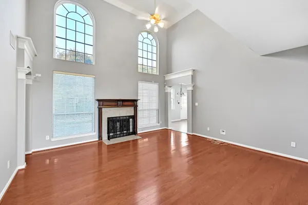 $2,695 | 12006 Audrey Court, Pinehurst, TX 77362