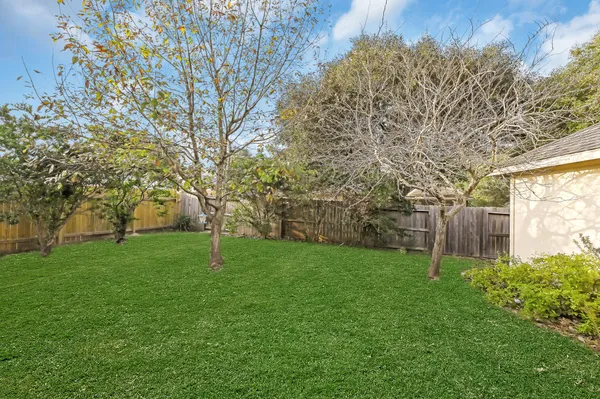 $2,695 | 12006 Audrey Court, Pinehurst, TX 77362