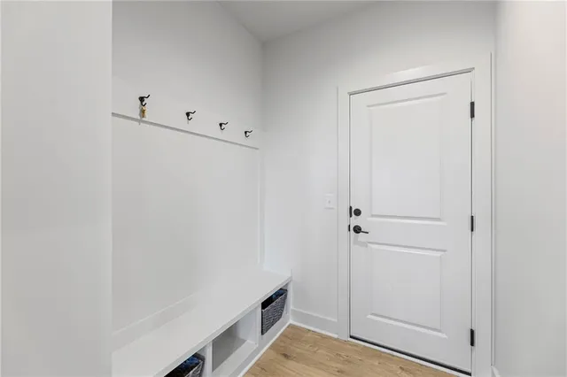 $585,000 | 14463 Aurora Lane, Basehor, KS 66007