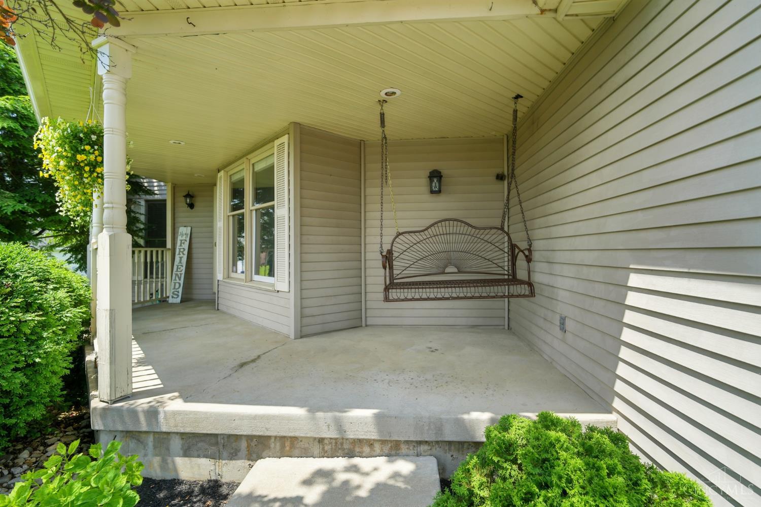 617 Orient Way Hamilton, OH 45013 - Photo 10 of 54