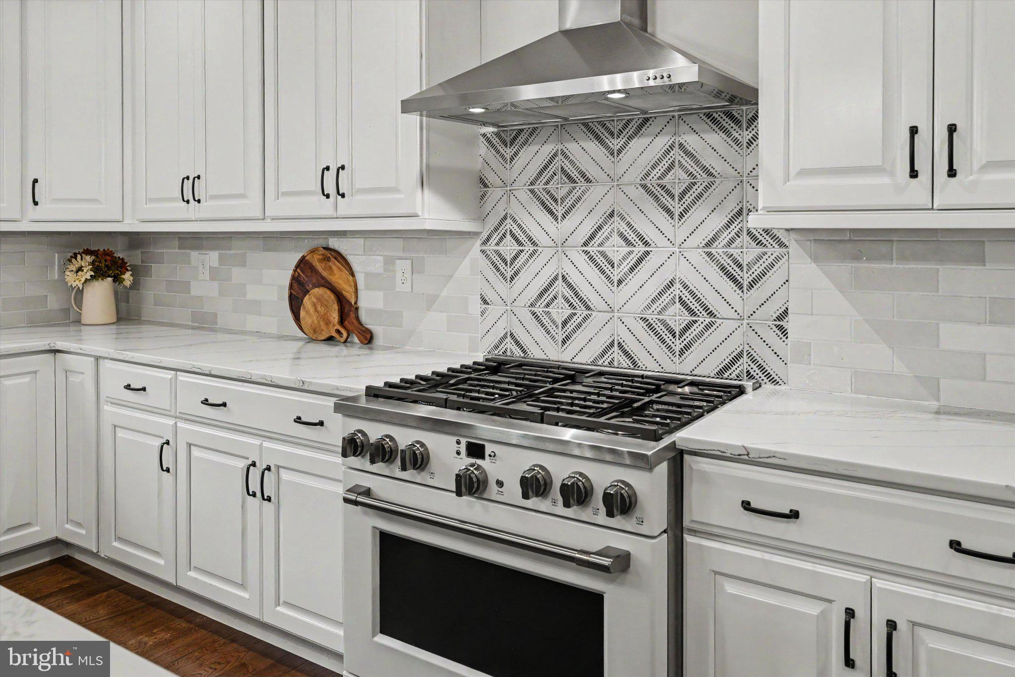 7 Pettit's Bridge Road Jamison, PA 18929 - Photo 20 of 69 Bright and airy kitchen with GE Cafe appliances.
