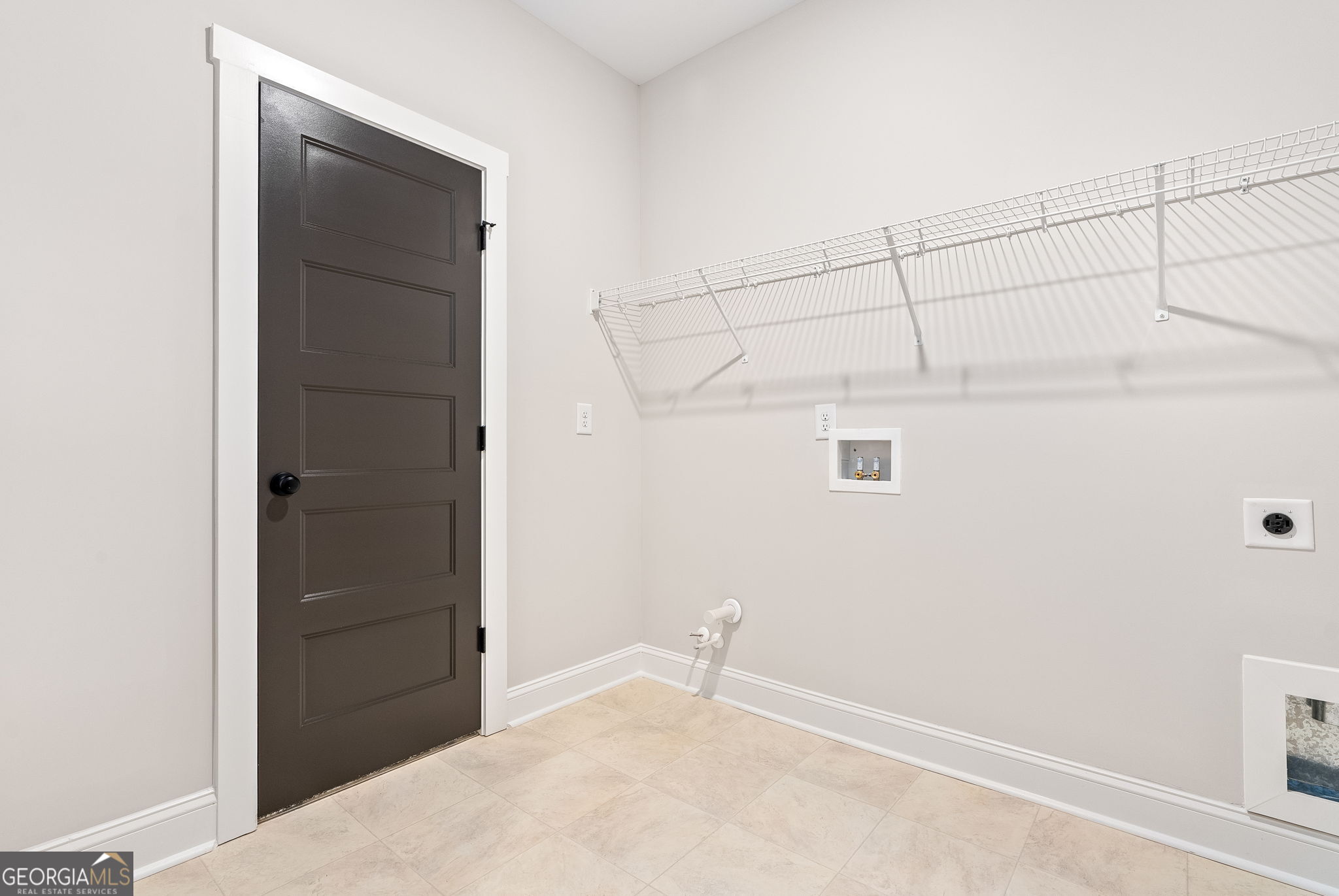 5021 Hammett Road Hogansville, GA 30230 - Photo 25 of 33 a view of a closet