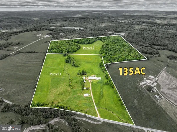 $950,000 | 115 A Hellmers Hill Road, Equinunk, PA 18417