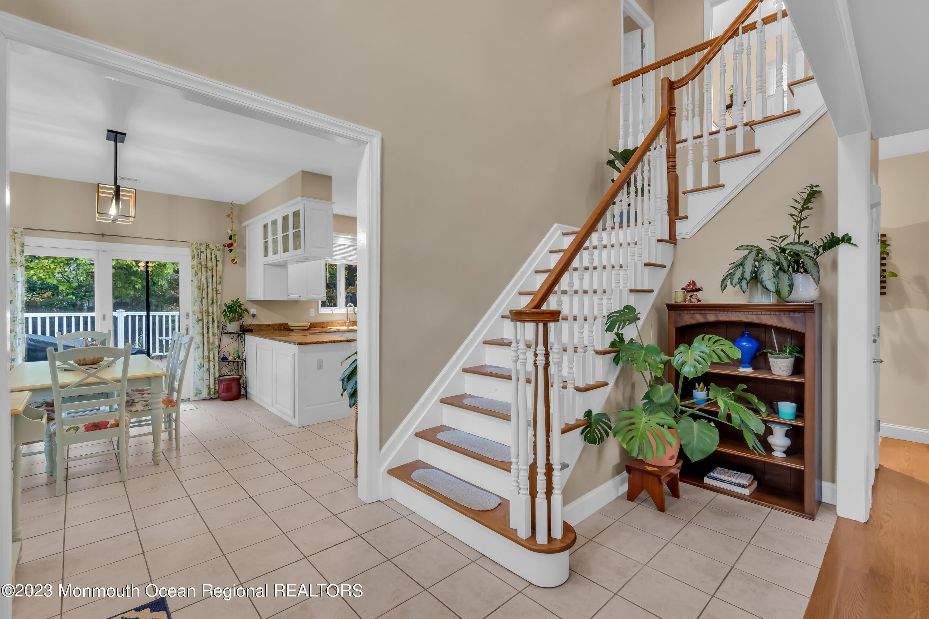 29 Muhlenbrink Road Colts Neck, NJ 07722 - Photo 8 of 36 a living room with furniture