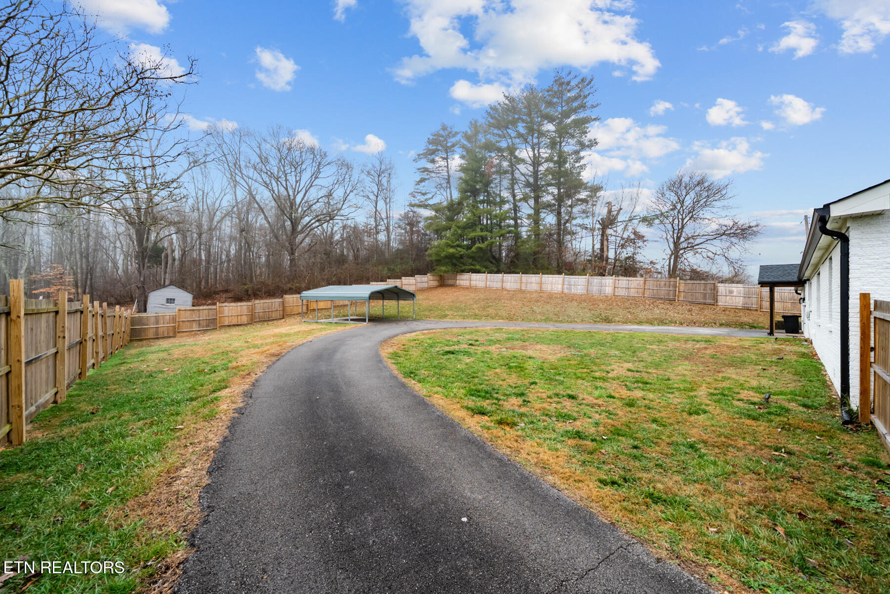 448 Woolsey Road Harriman, TN 37748 - Photo 35 of 43 DSC08792