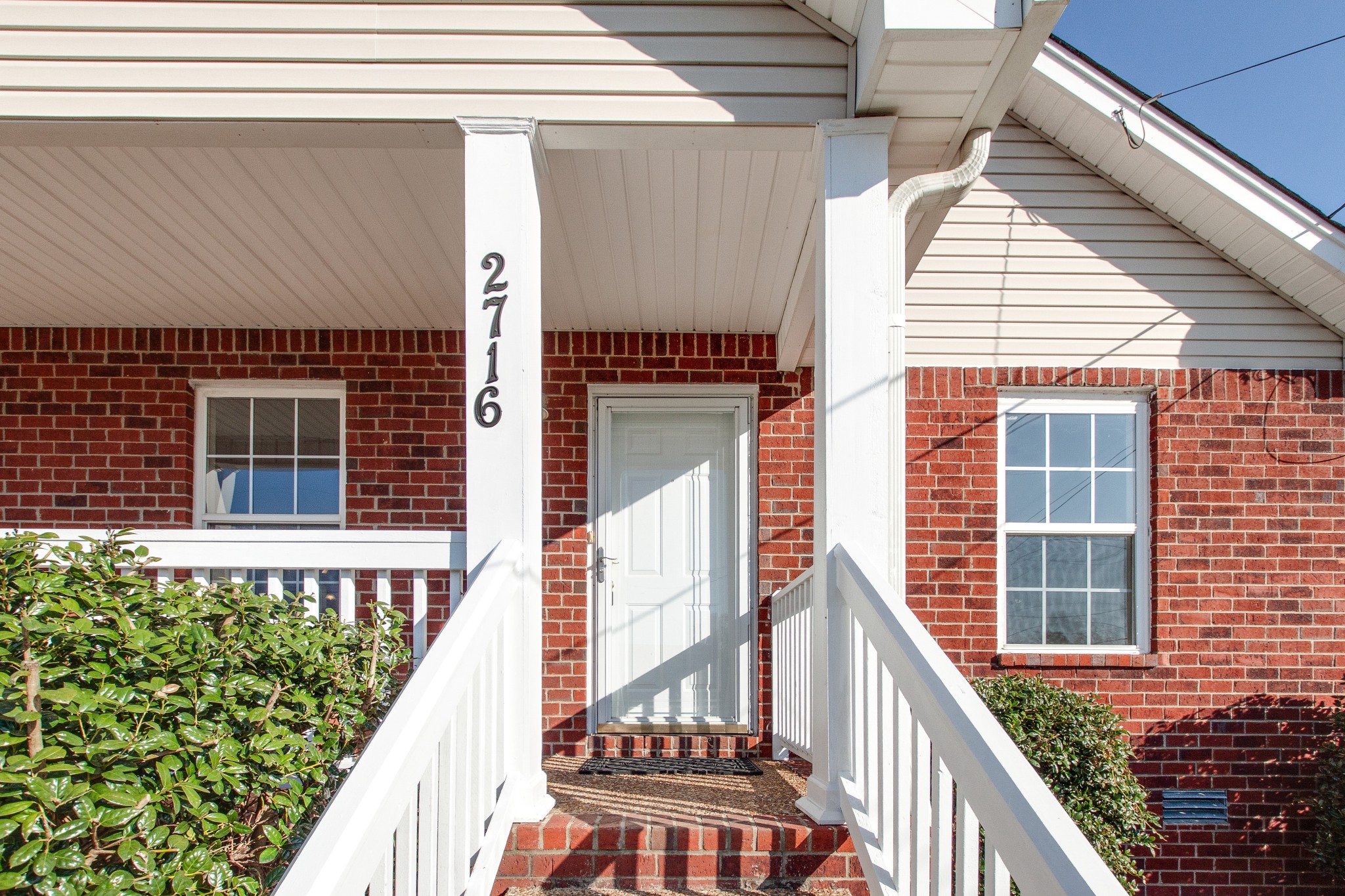 2716 Hydes Ferry Road Nashville, TN 37218 - Photo 3 of 26 Gallery Image 3