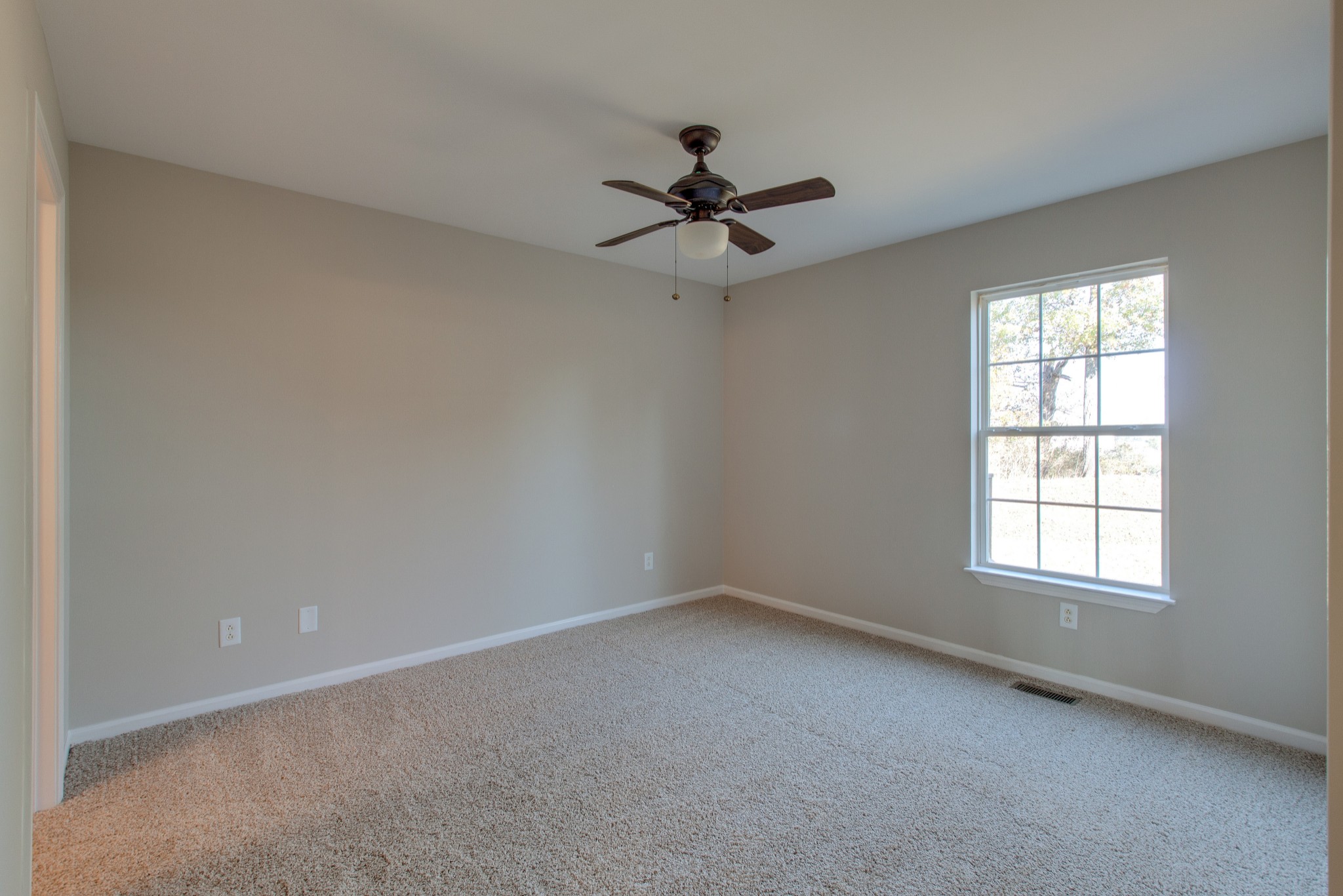 2716 Hydes Ferry Road Nashville, TN 37218 - Photo 10 of 26 Gallery Image 10