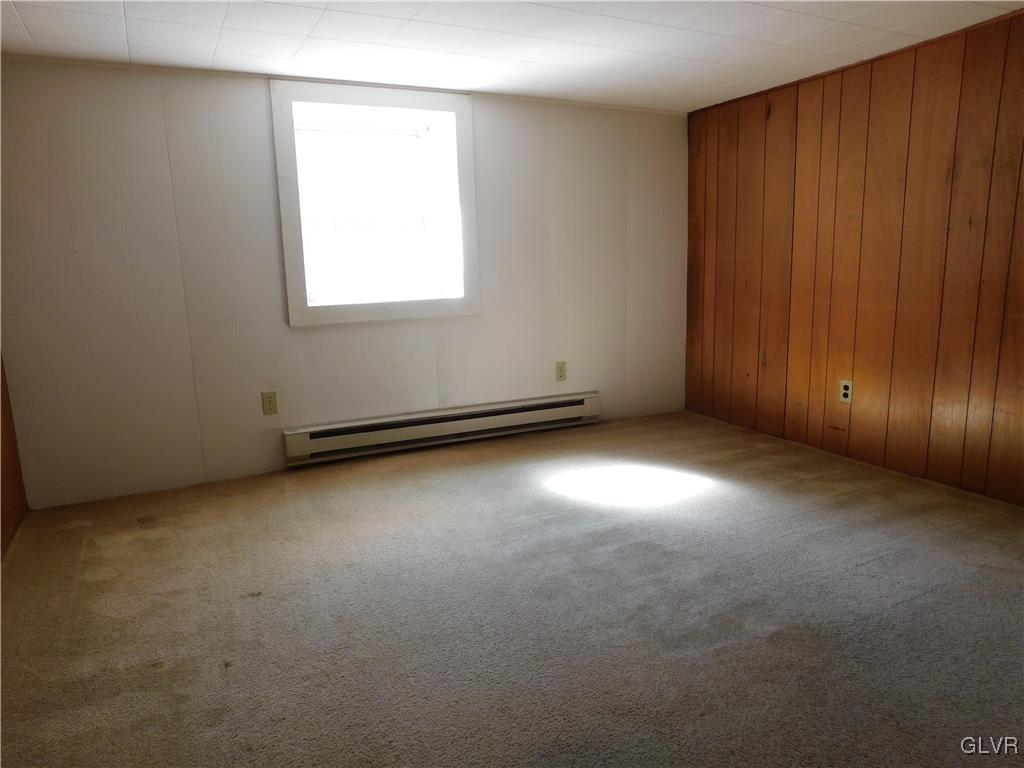 2808 Middletown Road Bethlehem, PA 18020 - Photo 35 of 40 an empty room with a empty space and windows