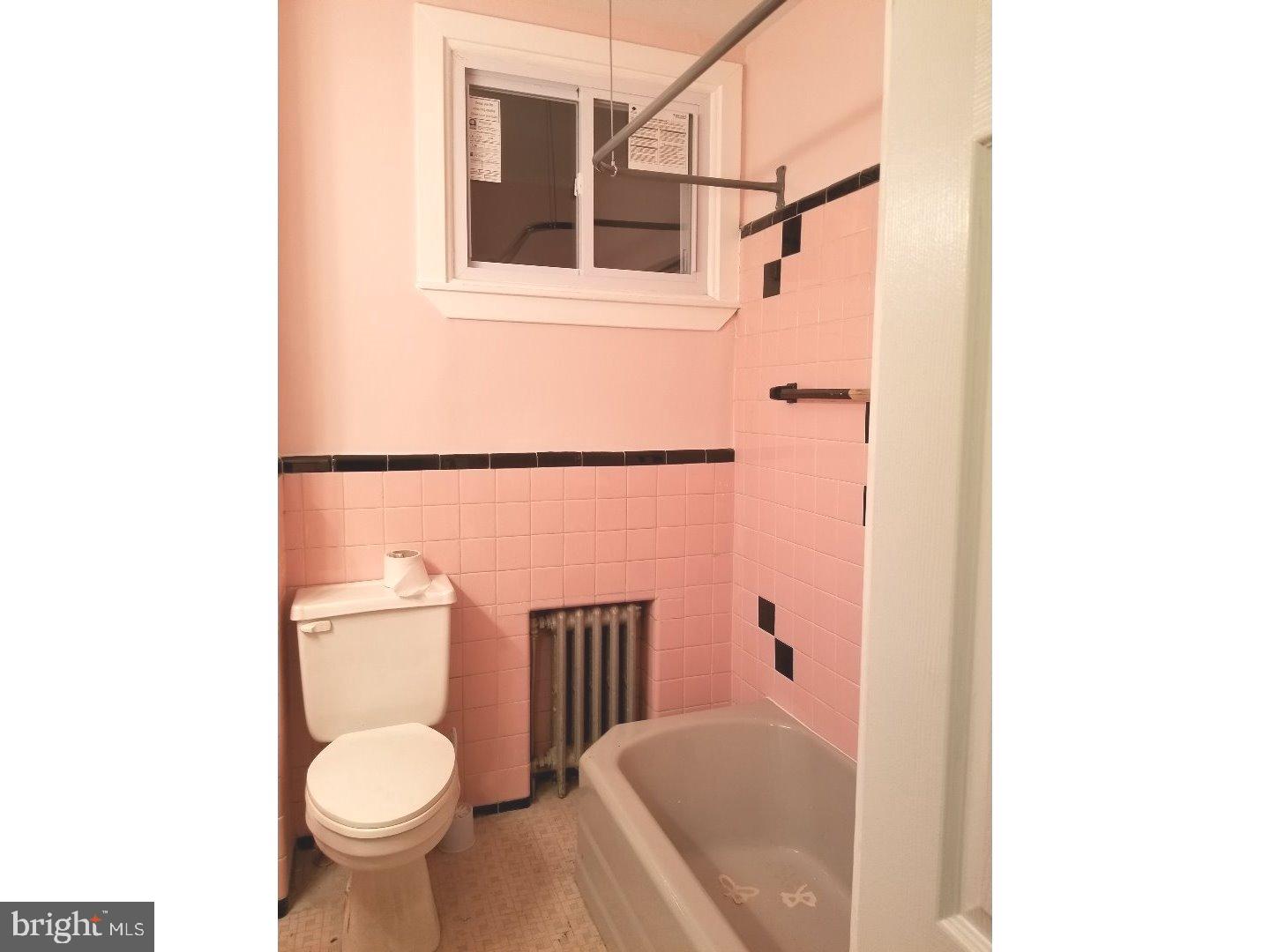 934 North Fallon Street Philadelphia, PA 19131 - Photo 15 of 21 Bathroom