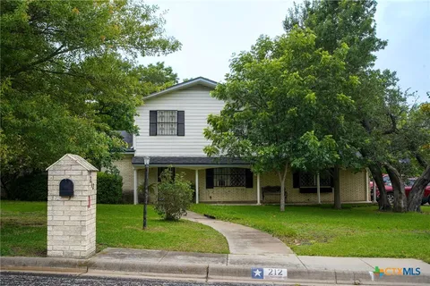$310,000 | 212 Highland Oaks Drive, Harker Heights, TX 76548