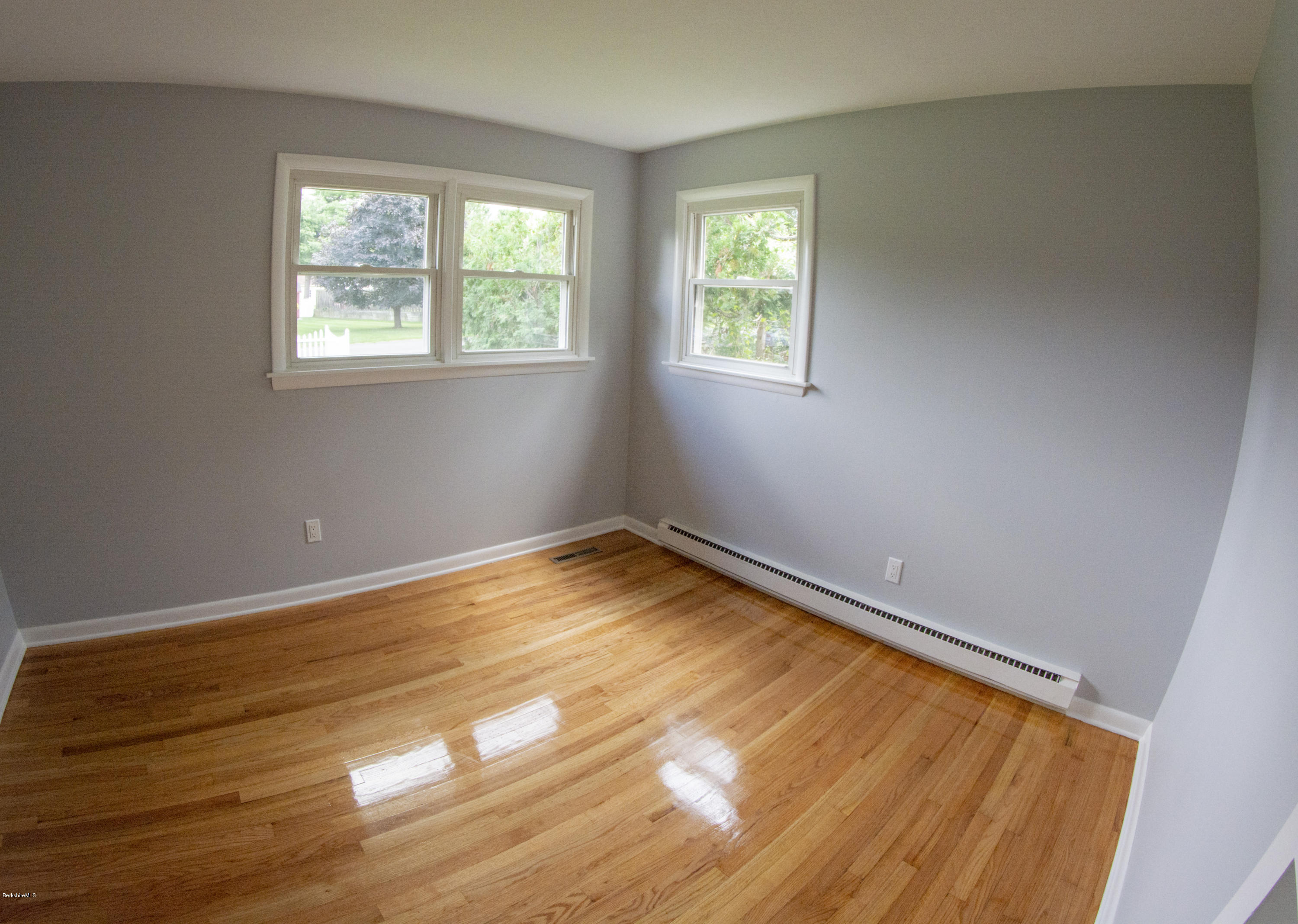 141 Bushey Road Pittsfield, MA 01201 - Photo 9 of 16 Bedroom