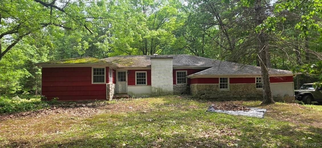 8905 County Road Clarence, NY 14032 - Photo 1 of 46