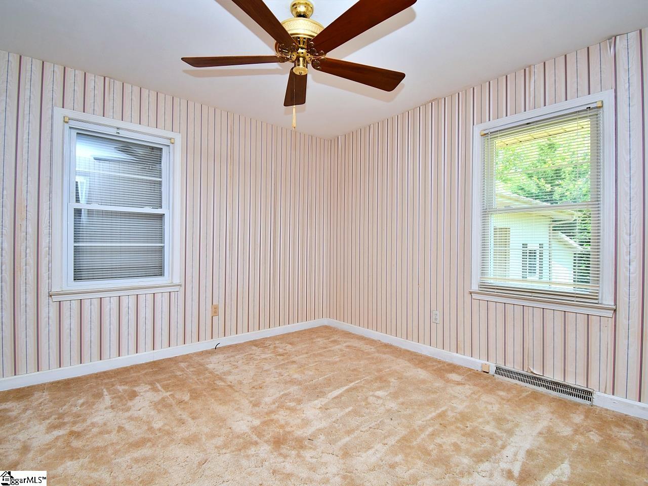 200 Powers Drive Easley, SC 29640 - Photo 14 of 32