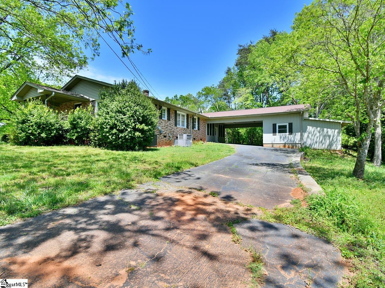 200 Powers Drive Easley, SC 29640 - Photo 3 of 32