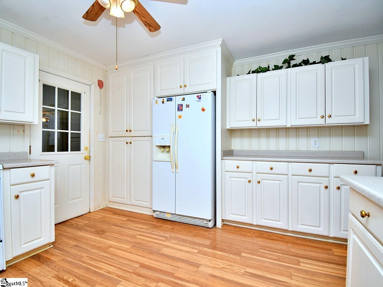 200 Powers Drive Easley, SC 29640 - Photo 8 of 32