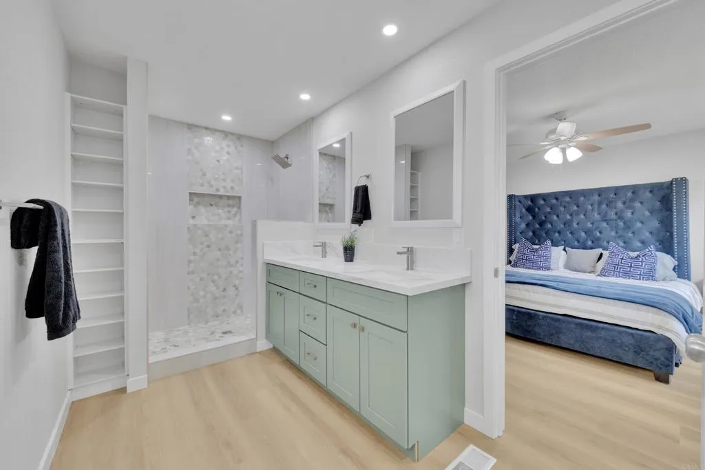 8301 Mission Gorge Road, Unit SPC 256 Santee, CA 92071 - Photo 18 of 43