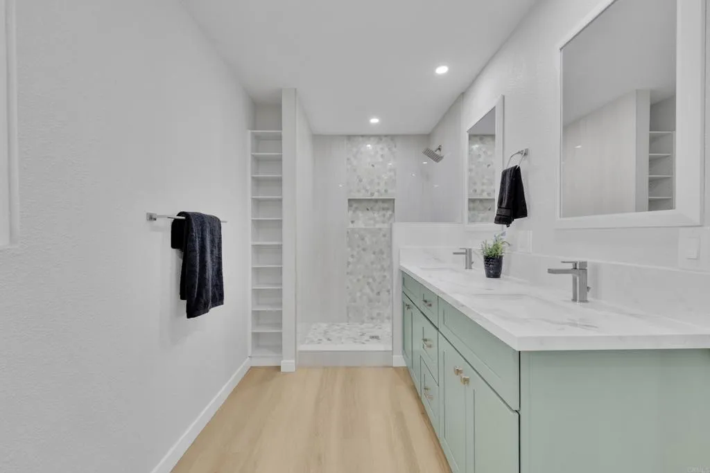 8301 Mission Gorge Road, Unit SPC 256 Santee, CA 92071 - Photo 20 of 43