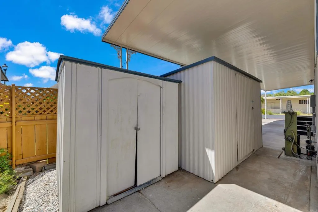 8301 Mission Gorge Road, Unit SPC 256 Santee, CA 92071 - Photo 31 of 43